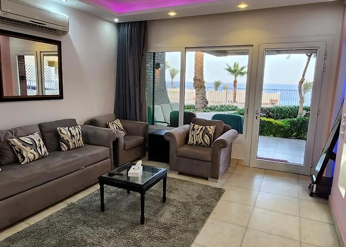 Alpesi faház Cosy Romantic Sea View At A 5 Sarm es-Sejk