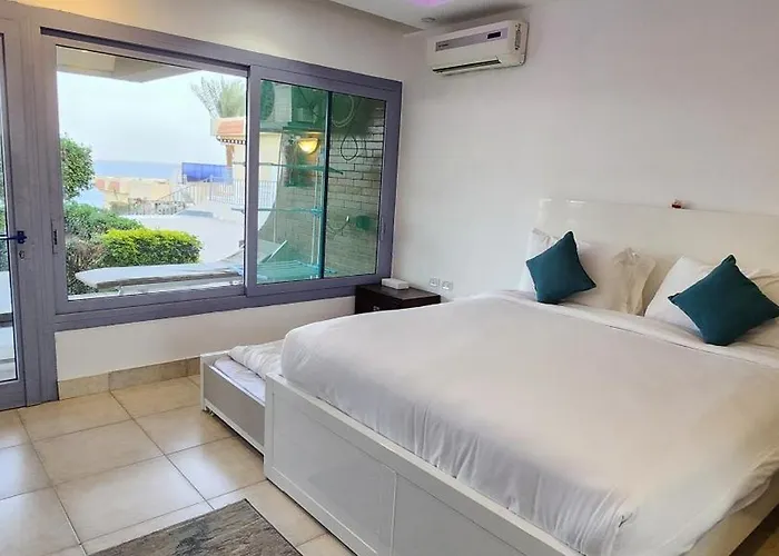 Cosy Romantic Sea View At A 5 Alpesi faház *